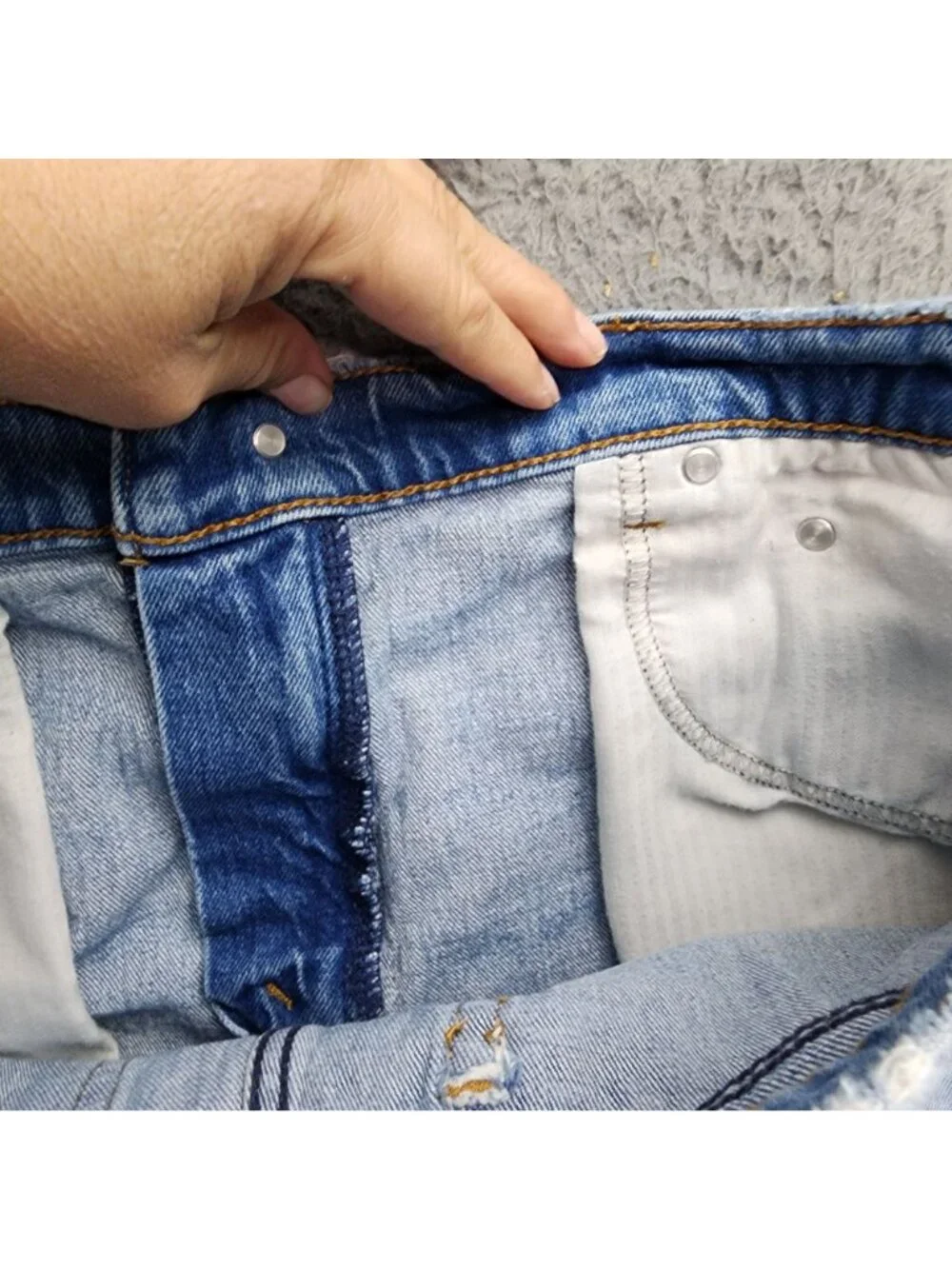 Abercrombie & Fitch Shorts Womens 32 Blue Stretch Denim Destroyed Cut Off *Read*